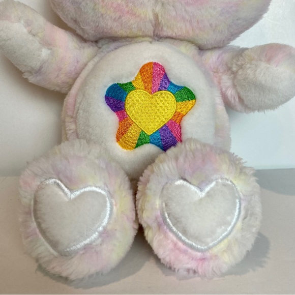 Care Bears True Heart Bear Carlton Cards 20th Anniversary 15” Plush 2003 - Picture 4 of 12